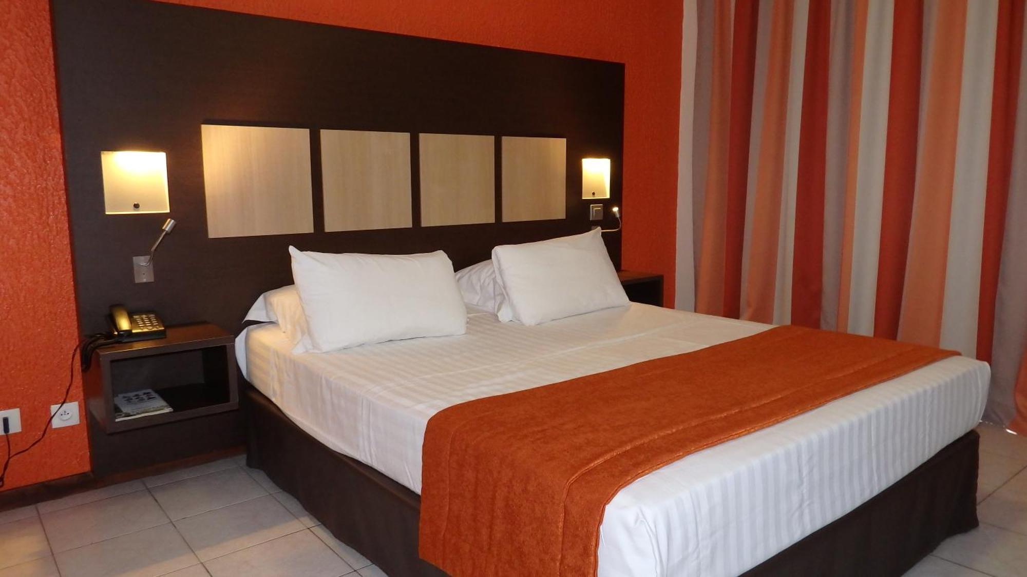 Central Hotel Cayenne Dış mekan fotoğraf