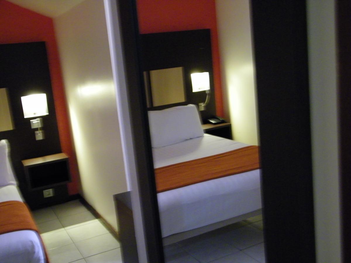 Central Hotel Cayenne Dış mekan fotoğraf