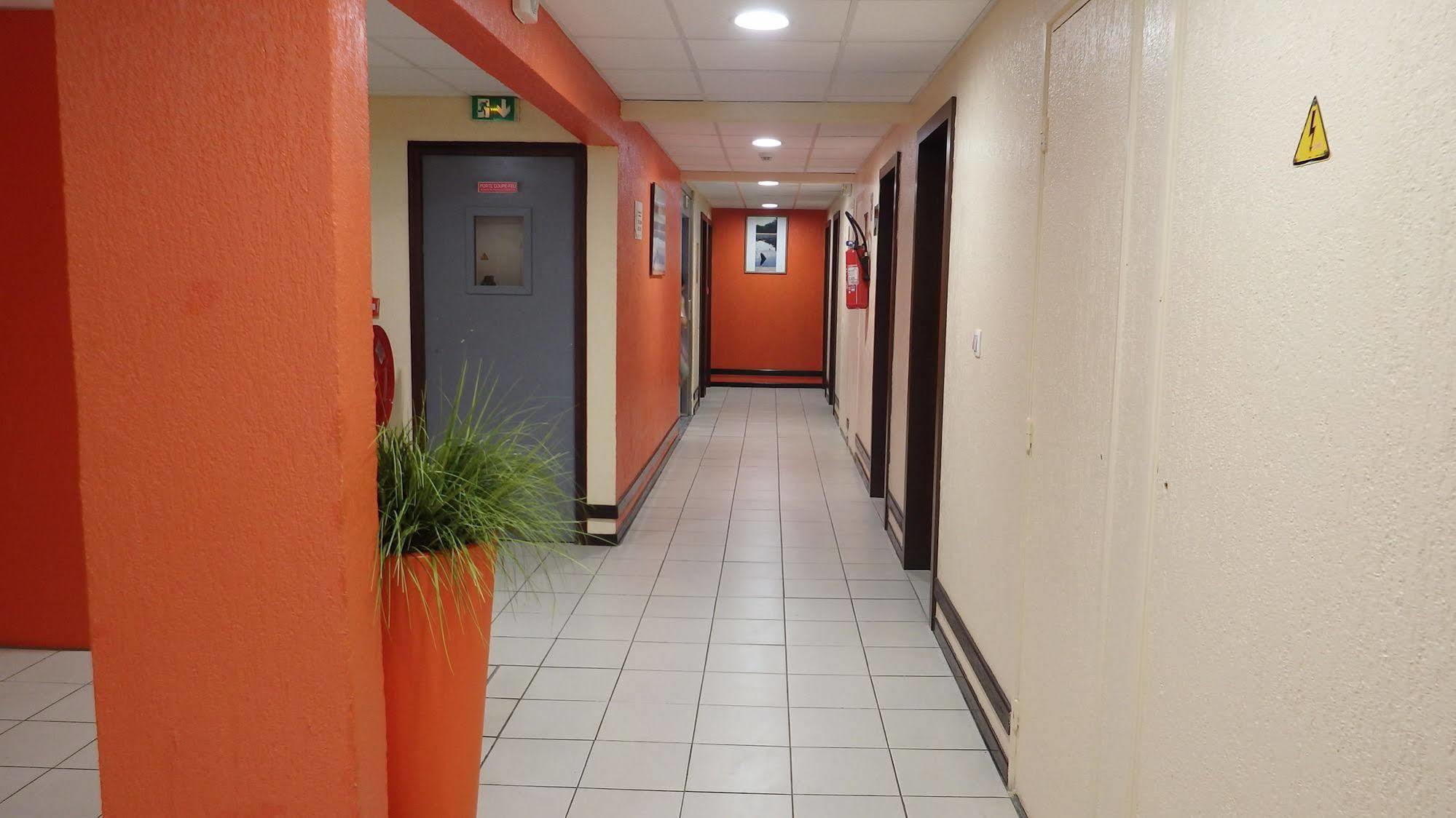 Central Hotel Cayenne Dış mekan fotoğraf