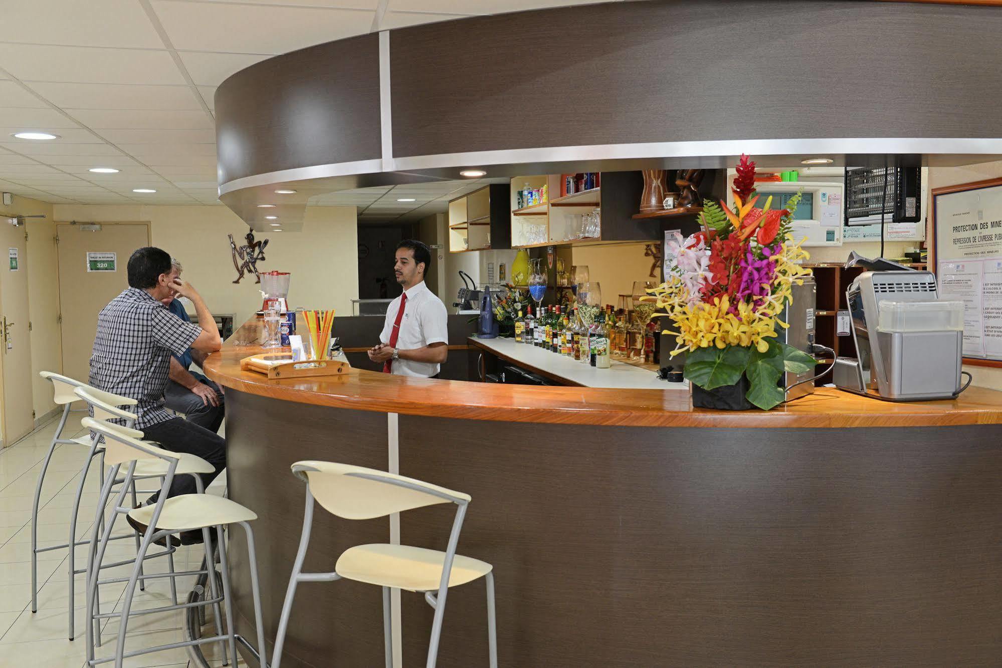 Central Hotel Cayenne Dış mekan fotoğraf